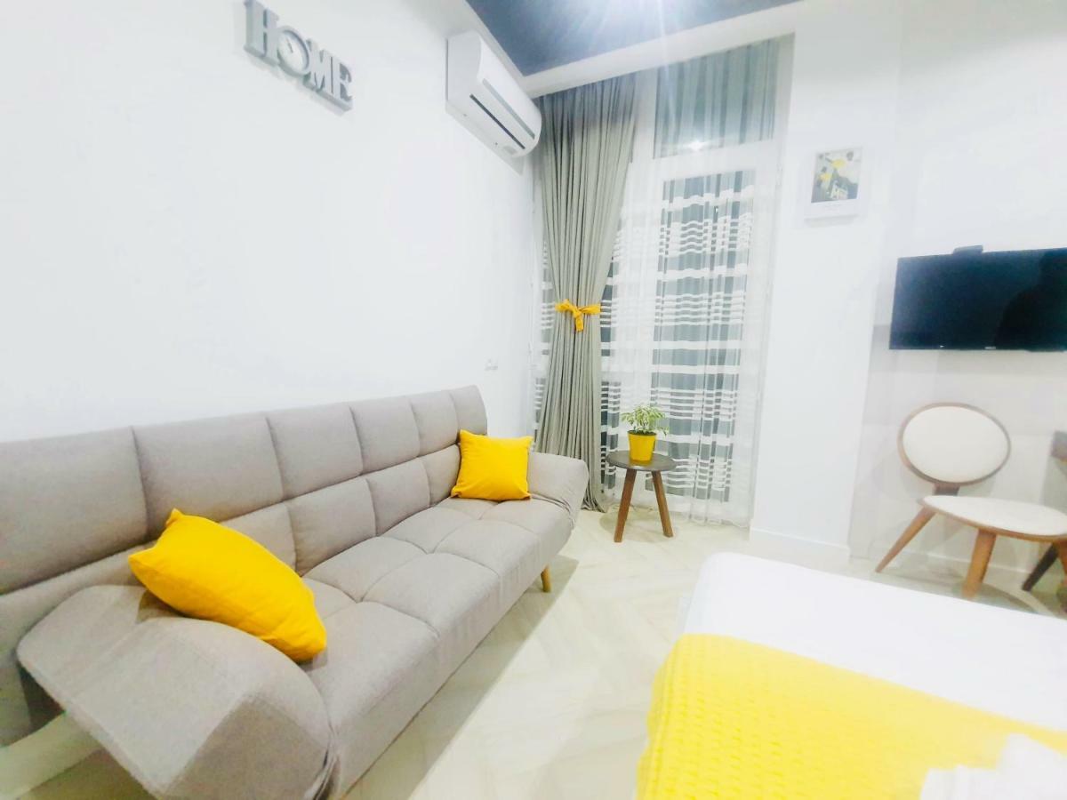 Yellow Room With Sea View Makhinjauri Esterno foto